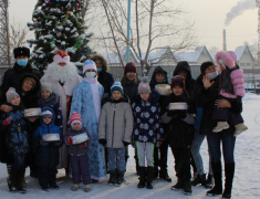 Поздравление детей в преддверии Нового года Иркутского отделения ВОА